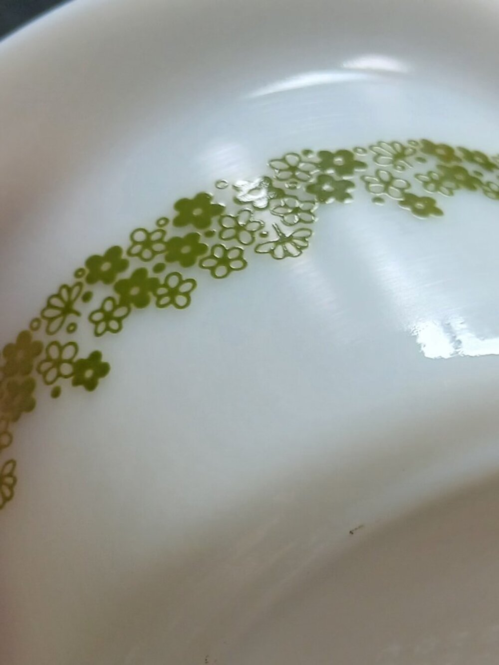 Vintage Pyrex Spring Blossom Green Crazy Daisy Butter Tub Dish Plastic Lid USA - Picture 3 of 17